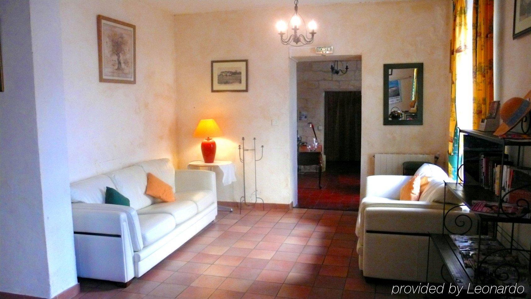 Au Saint Roch - Hotel Et Jardin Avignon Exterior photo